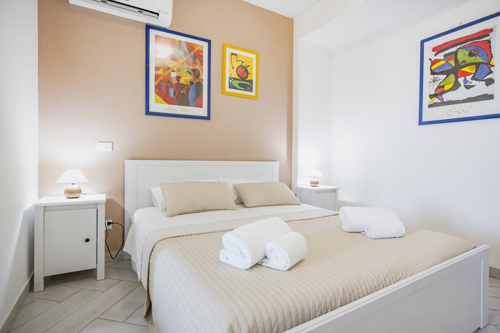 Belvedere Rent Rooms Campofelice Di Roccella Exterior photo