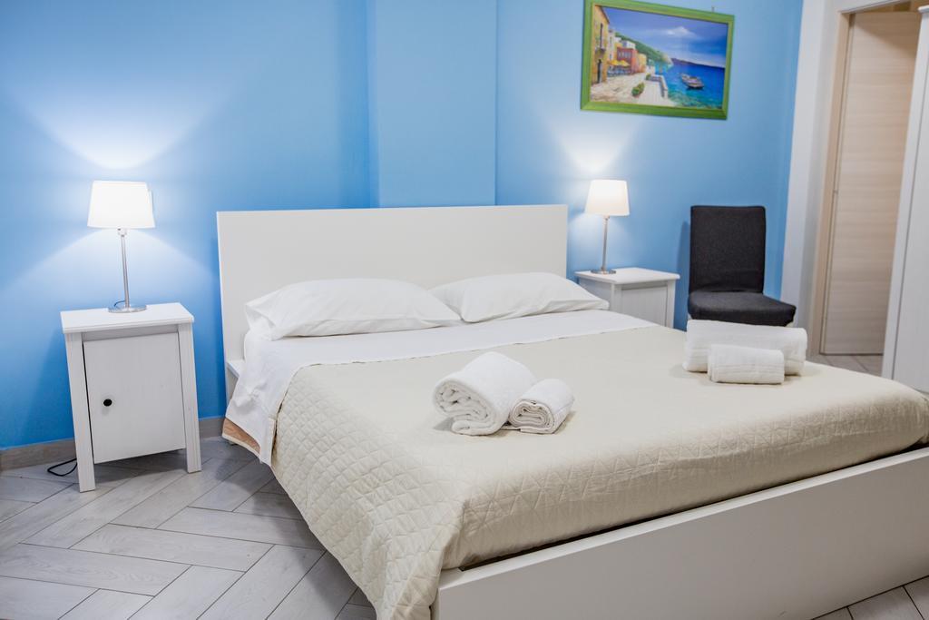Belvedere Rent Rooms Campofelice Di Roccella Exterior photo